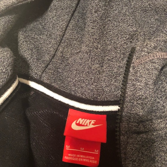 SOLD ON MERCARI - Men’s M Nike Hoodie - Picture 3 of 6